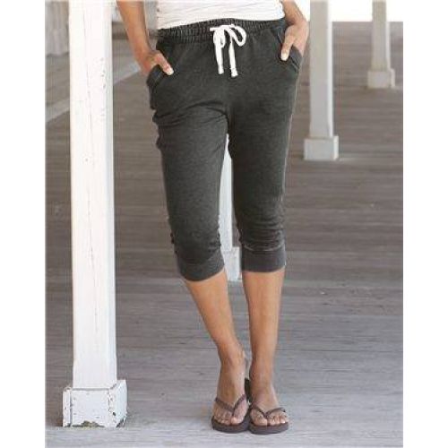 Women’s Enzyme-Washed JV Capris